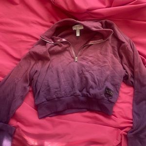 VICTORIA SECRET CROP SWEATSHIRT